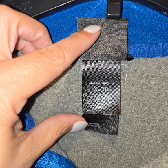 The North Face mens XL Half Zip Gray Fleece Mock Neck Pullover - Picture 4 of 5